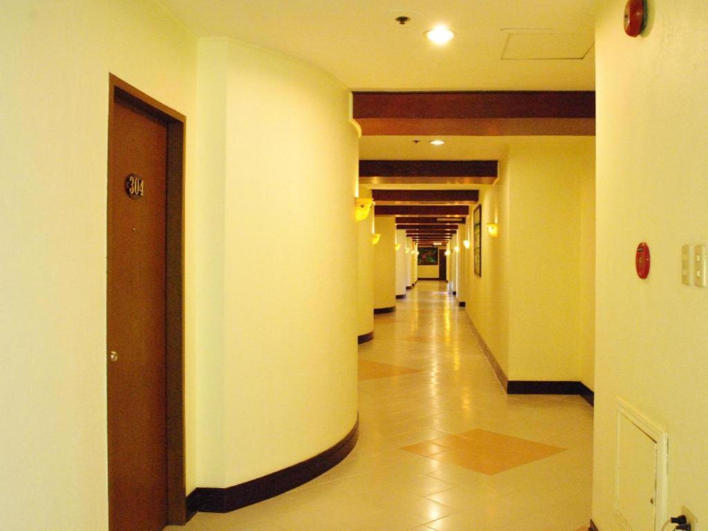 Country Village Hotel Cagayan de Oro Exterior photo