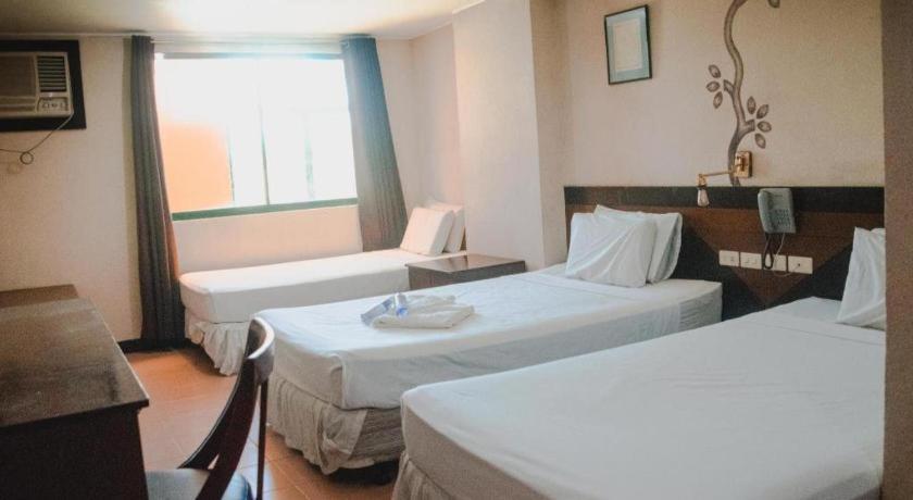 Country Village Hotel Cagayan de Oro Exterior photo